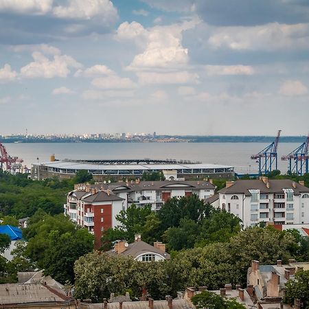 Flat with the sea view Daire Odessa Dış mekan fotoğraf