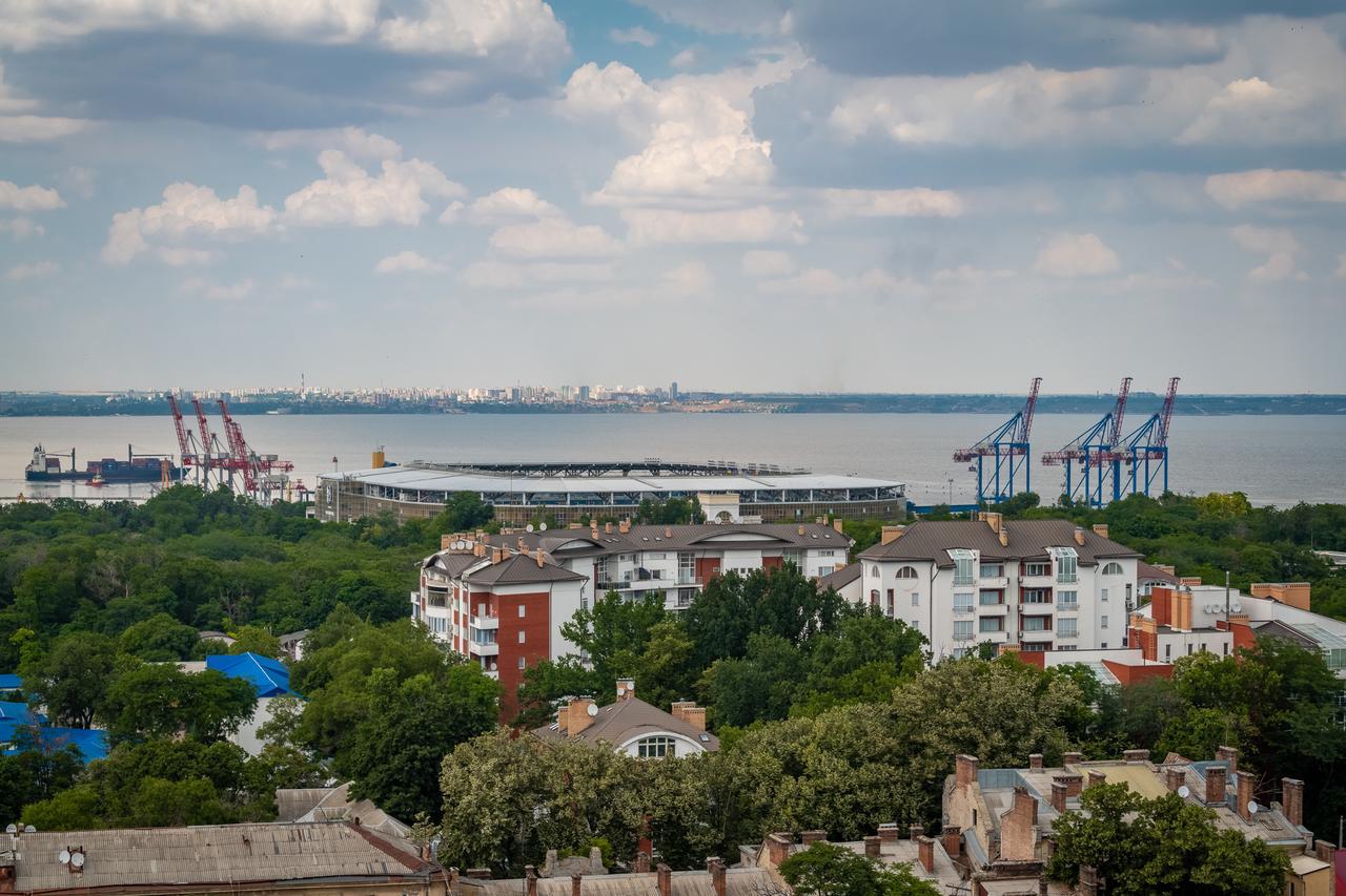 Flat with the sea view Daire Odessa Dış mekan fotoğraf